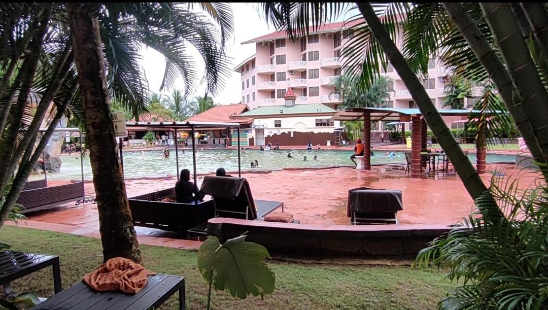Lotus Desaru G510 By Jss Hotel Bandar Penawar ภายนอก รูปภาพ
